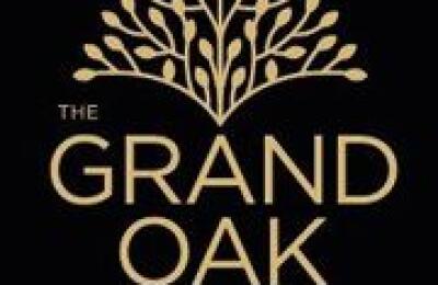 The Grand Oak Cafe & Restaurant