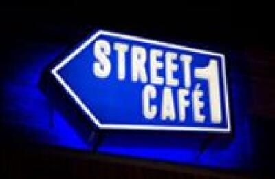 Street 1 Cafe